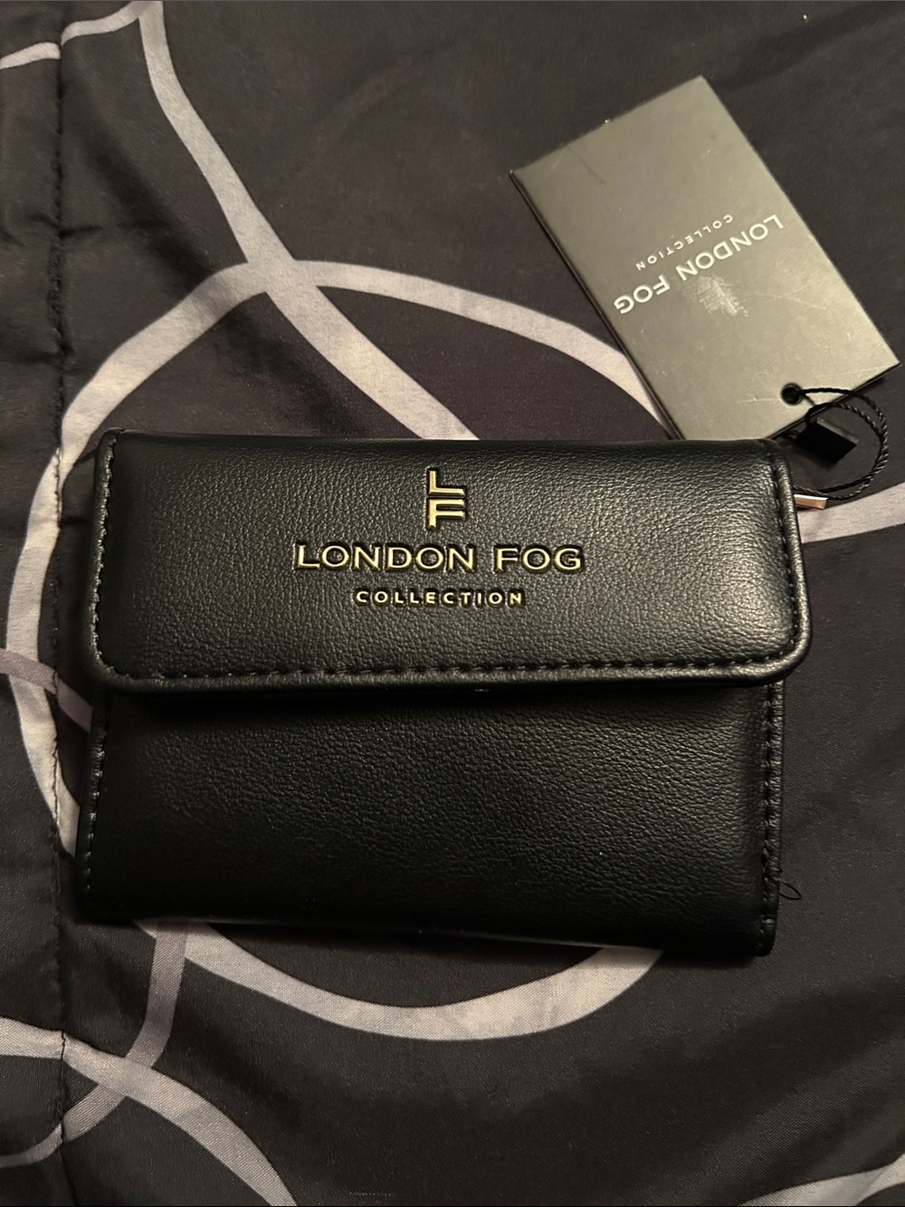 London Fog Black Leather Card Wallet with Gold Logo Accent